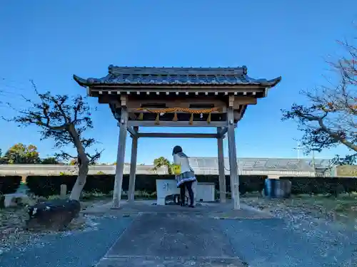 素盞嗚神社（樽井町宮前）の手水舎