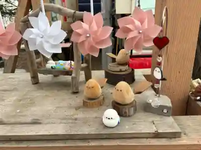 札幌諏訪神社の像