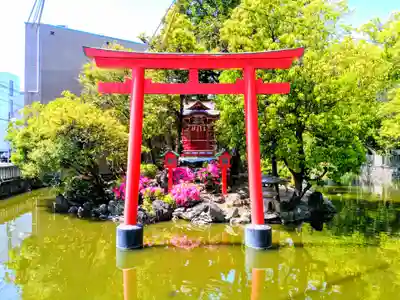 川原神社の末社・摂社