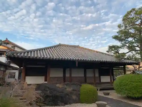 十輪院の本殿・本堂