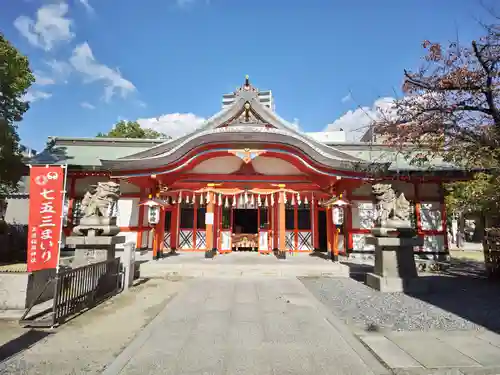 玉造稲荷神社の本殿