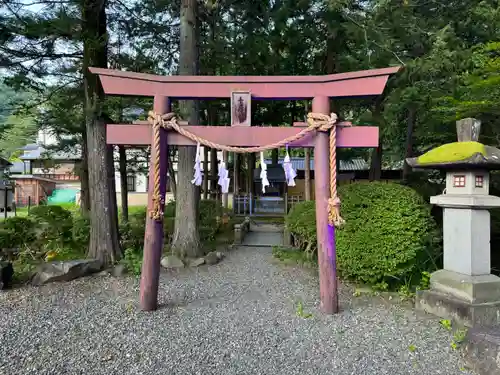 諏訪大社下社秋宮(長野県)