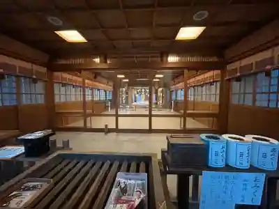 射水神社の本殿・本堂