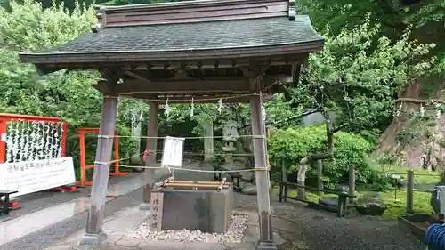 荏柄天神社の手水舎