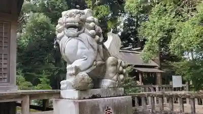 莫越山神社の狛犬