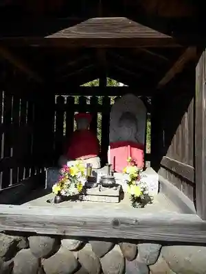 梅岩寺の末社・摂社