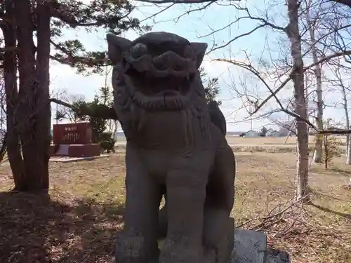 沼貝神社の狛犬