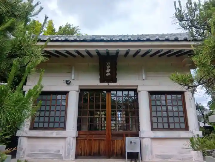 片田神社の{uncategorized: "未分類", other: "その他", undefined: "問題あり", building: "その他建物", grave: "お墓", sacred_gate: "鳥居", guardian: "狛犬", statue: "像", buddha: "仏像", history: "歴史", nature: "自然", garden: "庭園", animal: "動物", pagoda: "塔", temizu: "手水舎", mountain_gate: "山門・神門", sanctuary: "本殿・本堂", subordinate: "末社・摂社", art: "芸術", scenery: "景色", jizo: "地蔵", ema: "絵馬", goshuin: "御朱印", omikuji: "おみくじ", items: "授与品その他", amulet: "お守り", goshuincho: "御朱印帳", eats: "食事", festival: "お祭り", votive_dance: "神楽", shichigosan: "七五三参", wedding: "結婚式", experience: "体験その他", initially: "初詣", around: "周辺", anti_infection: "感染症対策"}