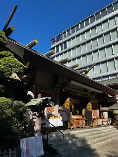 芝大神宮の{uncategorized: "未分類", other: "その他", undefined: "問題あり", building: "その他建物", grave: "お墓", sacred_gate: "鳥居", guardian: "狛犬", statue: "像", buddha: "仏像", history: "歴史", nature: "自然", garden: "庭園", animal: "動物", pagoda: "塔", temizu: "手水舎", mountain_gate: "山門・神門", sanctuary: "本殿・本堂", subordinate: "末社・摂社", art: "芸術", scenery: "景色", jizo: "地蔵", ema: "絵馬", goshuin: "御朱印", omikuji: "おみくじ", items: "授与品その他", amulet: "お守り", goshuincho: "御朱印帳", eats: "食事", festival: "お祭り", votive_dance: "神楽", shichigosan: "七五三参", wedding: "結婚式", experience: "体験その他", initially: "初詣", around: "周辺", anti_infection: "感染症対策"}