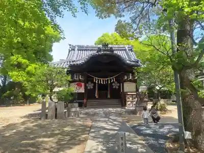 大利神社の{uncategorized: "未分類", other: "その他", undefined: "問題あり", building: "その他建物", grave: "お墓", sacred_gate: "鳥居", guardian: "狛犬", statue: "像", buddha: "仏像", history: "歴史", nature: "自然", garden: "庭園", animal: "動物", pagoda: "塔", temizu: "手水舎", mountain_gate: "山門・神門", sanctuary: "本殿・本堂", subordinate: "末社・摂社", art: "芸術", scenery: "景色", jizo: "地蔵", ema: "絵馬", goshuin: "御朱印", omikuji: "おみくじ", items: "授与品その他", amulet: "お守り", goshuincho: "御朱印帳", eats: "食事", festival: "お祭り", votive_dance: "神楽", shichigosan: "七五三参", wedding: "結婚式", experience: "体験その他", initially: "初詣", around: "周辺", anti_infection: "感染症対策"}