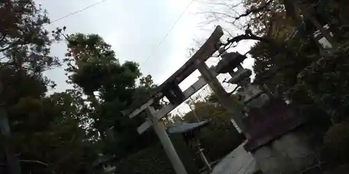 敷地神社（わら天神宮）の鳥居