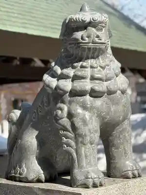 北海道神宮頓宮の狛犬