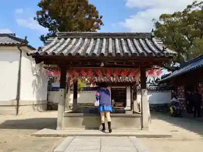 白鳥神社の手水舎
