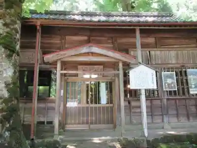 岡太神社・大瀧神社の本殿・本堂