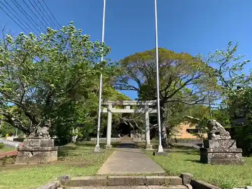 熊野神社の鳥居