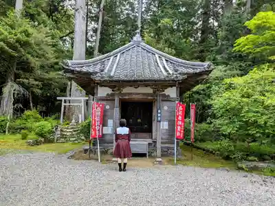 丹生大師 神宮寺の本殿・本堂