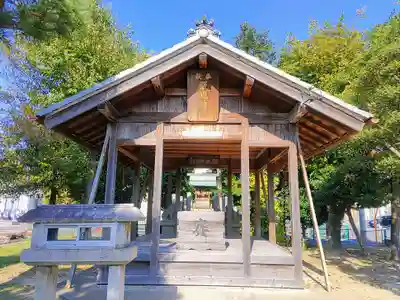 殿池社の本殿・本堂