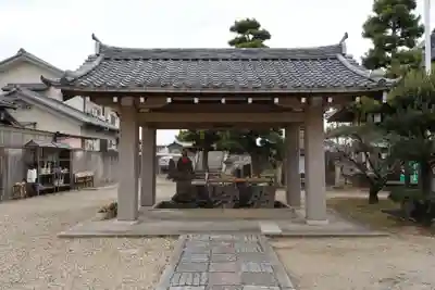 常楽寺の手水舎