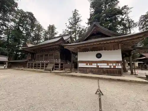 伊和神社の{uncategorized: "未分類", other: "その他", undefined: "問題あり", building: "その他建物", grave: "お墓", sacred_gate: "鳥居", guardian: "狛犬", statue: "像", buddha: "仏像", history: "歴史", nature: "自然", garden: "庭園", animal: "動物", pagoda: "塔", temizu: "手水舎", mountain_gate: "山門・神門", sanctuary: "本殿・本堂", subordinate: "末社・摂社", art: "芸術", scenery: "景色", jizo: "地蔵", ema: "絵馬", goshuin: "御朱印", omikuji: "おみくじ", items: "授与品その他", amulet: "お守り", goshuincho: "御朱印帳", eats: "食事", festival: "お祭り", votive_dance: "神楽", shichigosan: "七五三参", wedding: "結婚式", experience: "体験その他", initially: "初詣", around: "周辺", anti_infection: "感染症対策"}