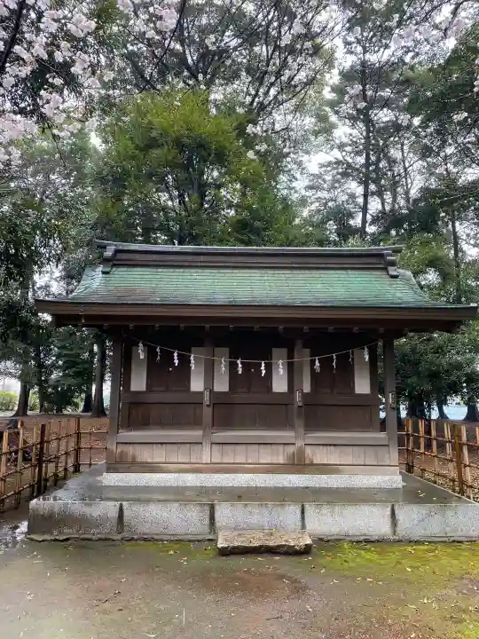 峯ヶ岡八幡神社の{uncategorized: "未分類", other: "その他", undefined: "問題あり", building: "その他建物", grave: "お墓", sacred_gate: "鳥居", guardian: "狛犬", statue: "像", buddha: "仏像", history: "歴史", nature: "自然", garden: "庭園", animal: "動物", pagoda: "塔", temizu: "手水舎", mountain_gate: "山門・神門", sanctuary: "本殿・本堂", subordinate: "末社・摂社", art: "芸術", scenery: "景色", jizo: "地蔵", ema: "絵馬", goshuin: "御朱印", omikuji: "おみくじ", items: "授与品その他", amulet: "お守り", goshuincho: "御朱印帳", eats: "食事", festival: "お祭り", votive_dance: "神楽", shichigosan: "七五三参", wedding: "結婚式", experience: "体験その他", initially: "初詣", around: "周辺", anti_infection: "感染症対策"}