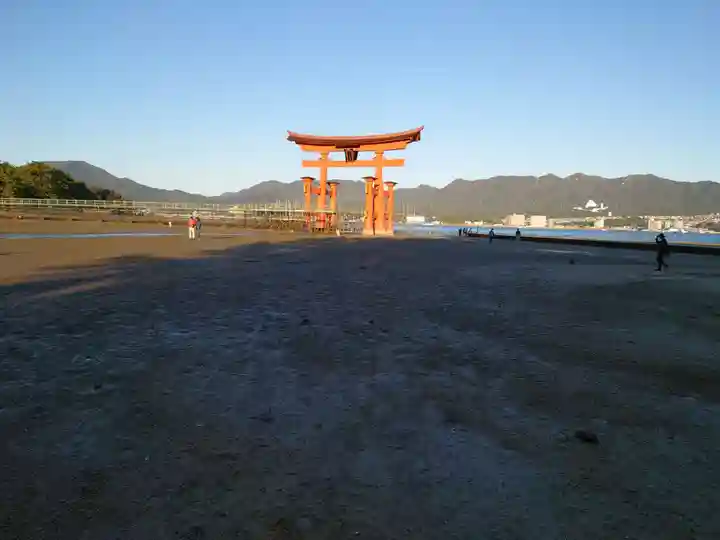 厳島神社(広島県)