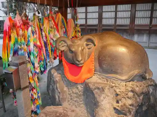 牛嶋神社の狛犬