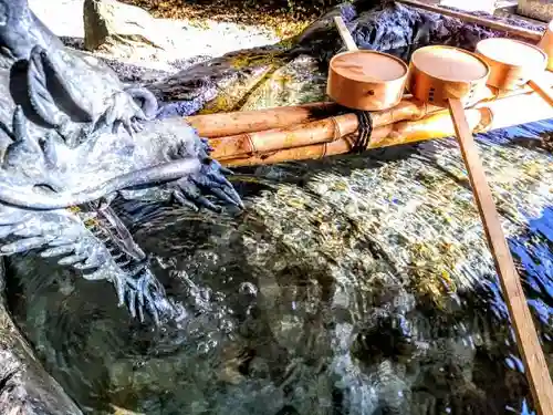 春日神社（部田春日社）の手水舎