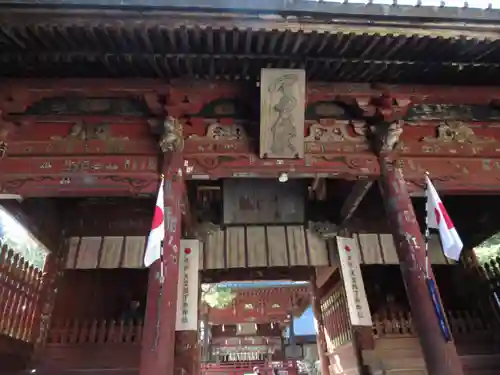 北口本宮冨士浅間神社の山門