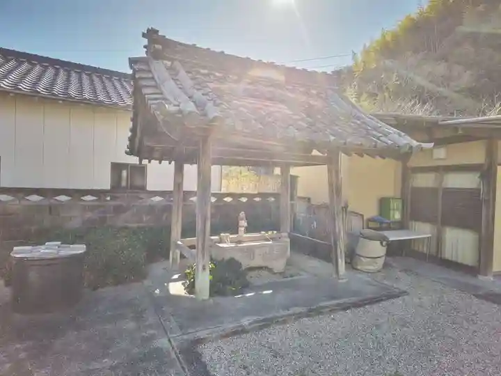 永寿寺の手水舎