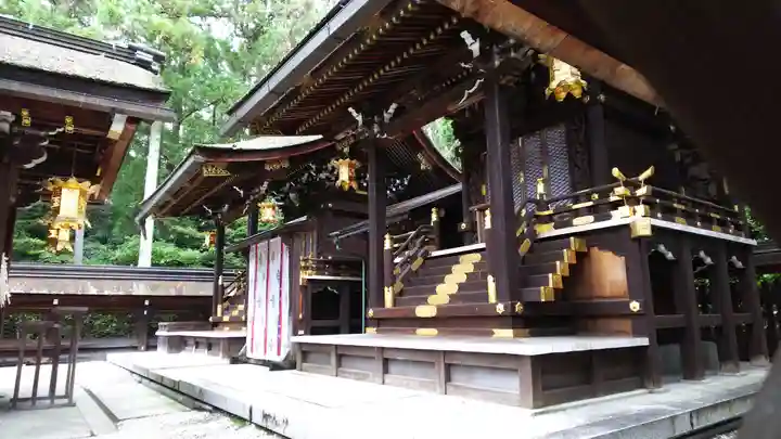 建部大社の本殿・本堂