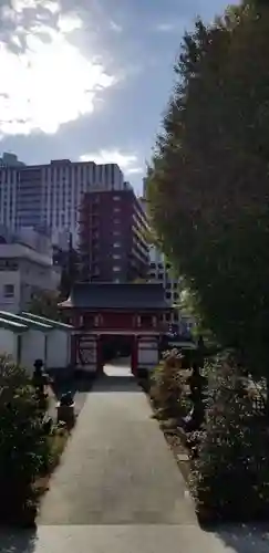 成子天神社の山門