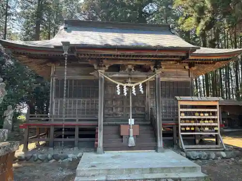 小林瀧尾神社の{uncategorized: "未分類", other: "その他", undefined: "問題あり", building: "その他建物", grave: "お墓", sacred_gate: "鳥居", guardian: "狛犬", statue: "像", buddha: "仏像", history: "歴史", nature: "自然", garden: "庭園", animal: "動物", pagoda: "塔", temizu: "手水舎", mountain_gate: "山門・神門", sanctuary: "本殿・本堂", subordinate: "末社・摂社", art: "芸術", scenery: "景色", jizo: "地蔵", ema: "絵馬", goshuin: "御朱印", omikuji: "おみくじ", items: "授与品その他", amulet: "お守り", goshuincho: "御朱印帳", eats: "食事", festival: "お祭り", votive_dance: "神楽", shichigosan: "七五三参", wedding: "結婚式", experience: "体験その他", initially: "初詣", around: "周辺", anti_infection: "感染症対策"}