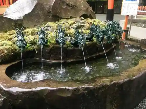 箱根神社の手水舎