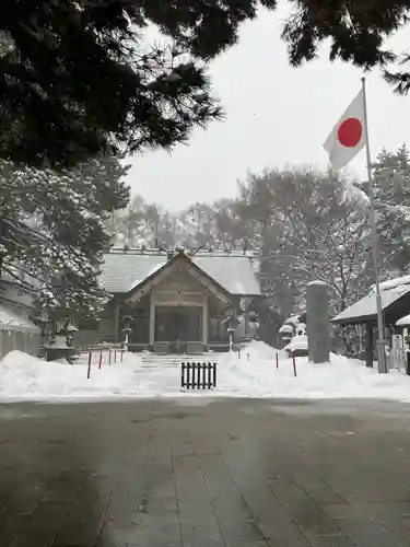 白石神社の本殿・本堂