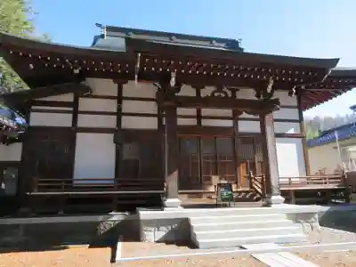 三澤寺の本殿・本堂