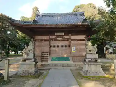 謁播神社の本殿・本堂