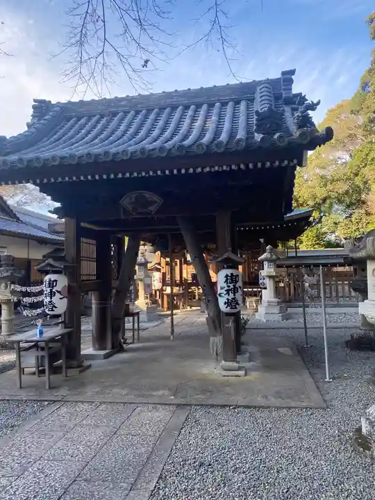須佐神社の山門・神門