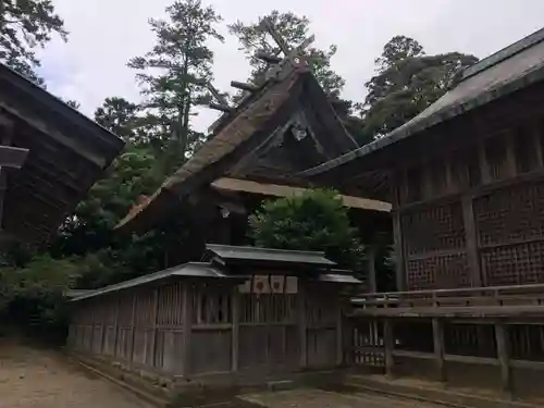 水若酢神社の本殿