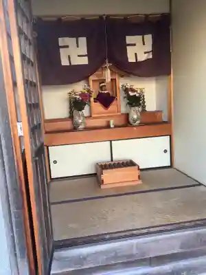 お堂の本殿・本堂