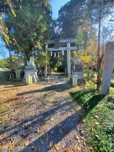 五所駒瀧神社の鳥居