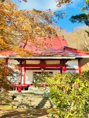 日輪寺の{uncategorized: "未分類", other: "その他", undefined: "問題あり", building: "その他建物", grave: "お墓", sacred_gate: "鳥居", guardian: "狛犬", statue: "像", buddha: "仏像", history: "歴史", nature: "自然", garden: "庭園", animal: "動物", pagoda: "塔", temizu: "手水舎", mountain_gate: "山門・神門", sanctuary: "本殿・本堂", subordinate: "末社・摂社", art: "芸術", scenery: "景色", jizo: "地蔵", ema: "絵馬", goshuin: "御朱印", omikuji: "おみくじ", items: "授与品その他", amulet: "お守り", goshuincho: "御朱印帳", eats: "食事", festival: "お祭り", votive_dance: "神楽", shichigosan: "七五三参", wedding: "結婚式", experience: "体験その他", initially: "初詣", around: "周辺", anti_infection: "感染症対策"}