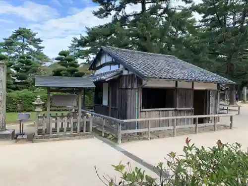 松陰神社の建物その他