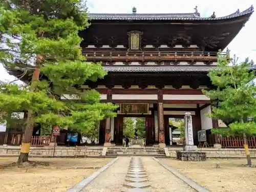 萬福寺の山門