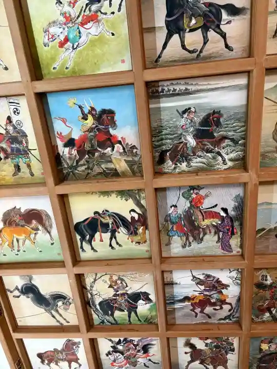 矢先稲荷神社の{uncategorized: "未分類", other: "その他", undefined: "問題あり", building: "その他建物", grave: "お墓", sacred_gate: "鳥居", guardian: "狛犬", statue: "像", buddha: "仏像", history: "歴史", nature: "自然", garden: "庭園", animal: "動物", pagoda: "塔", temizu: "手水舎", mountain_gate: "山門・神門", sanctuary: "本殿・本堂", subordinate: "末社・摂社", art: "芸術", scenery: "景色", jizo: "地蔵", ema: "絵馬", goshuin: "御朱印", omikuji: "おみくじ", items: "授与品その他", amulet: "お守り", goshuincho: "御朱印帳", eats: "食事", festival: "お祭り", votive_dance: "神楽", shichigosan: "七五三参", wedding: "結婚式", experience: "体験その他", initially: "初詣", around: "周辺", anti_infection: "感染症対策"}