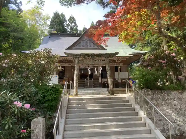西照神社の本殿・本堂