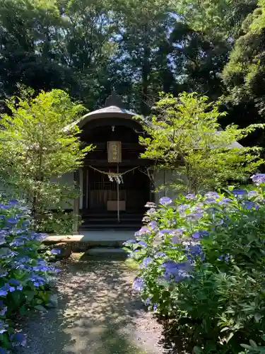 子鍬倉神社の末社