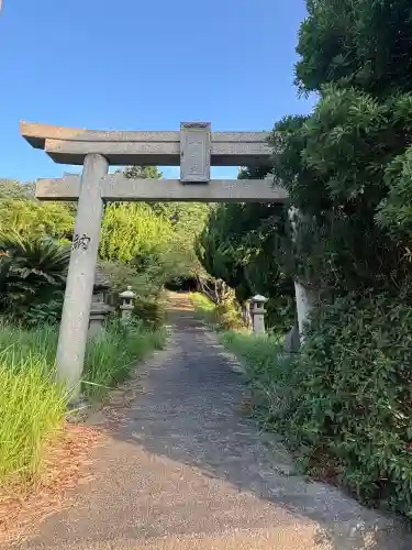 荒魂神社の鳥居