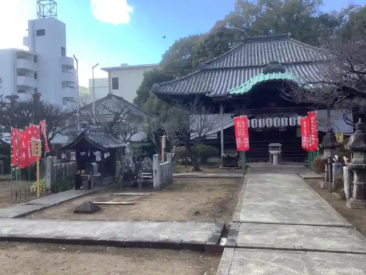 長久寺の本殿・本堂