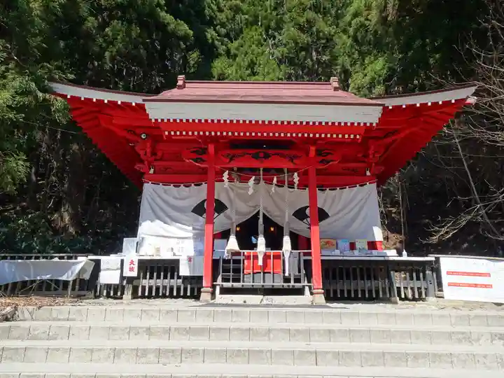 御座石神社(秋田県)