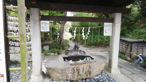 菊田神社の手水舎